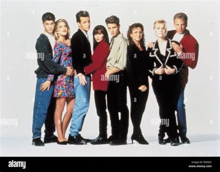 ‘Beverly Hills, 90210’ Stars Mourn Luke Perry: Jason Priestley, Tori Spelling & More