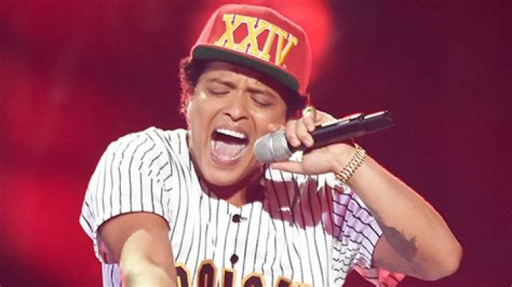 Defended After Cultural Appropriation Claims – Hollywood Life