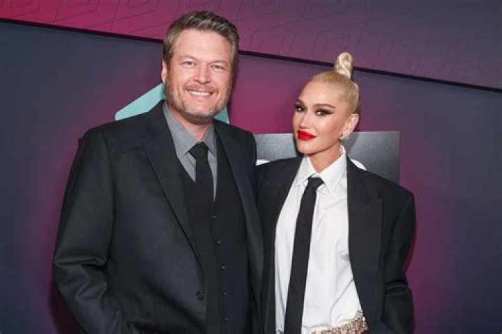 Did Blake Shelton & Gwen Stefani Get Married? See Cryptic Photo – Hollywood Life