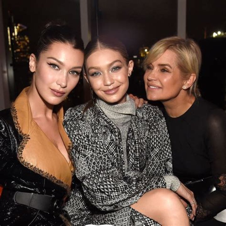 Gigi Hadid’s Reaction To Tyler Cameron Hanging With Her Friends After Split – Hollywood Life