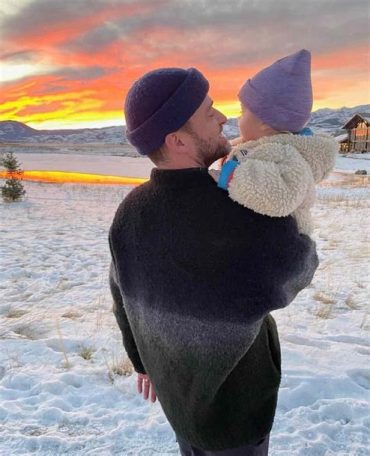 Jessica Biel & Justin Timberlake’s Rare Photos Of Sons On Father’s Day – Hollywood Life