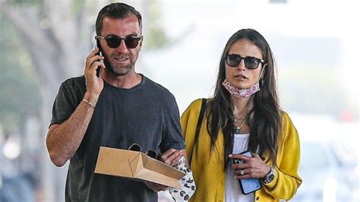 Jordana Brewster’s Engagement Ring From Mason Morfit – Photos – Hollywood Life