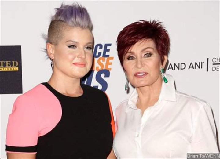 Kelly Osbourne Sends Warning To Ozzy’s Alleged Mistress: Don’t F*ck With My Momma