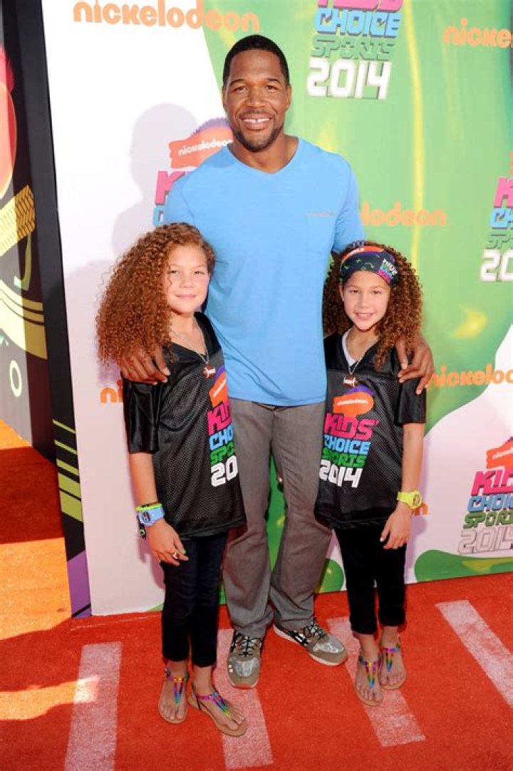 Michael Strahan’s Twins, 13, Are All Grown Up In Rare Appearance At Kids’ Choice Sports Awards — Pic