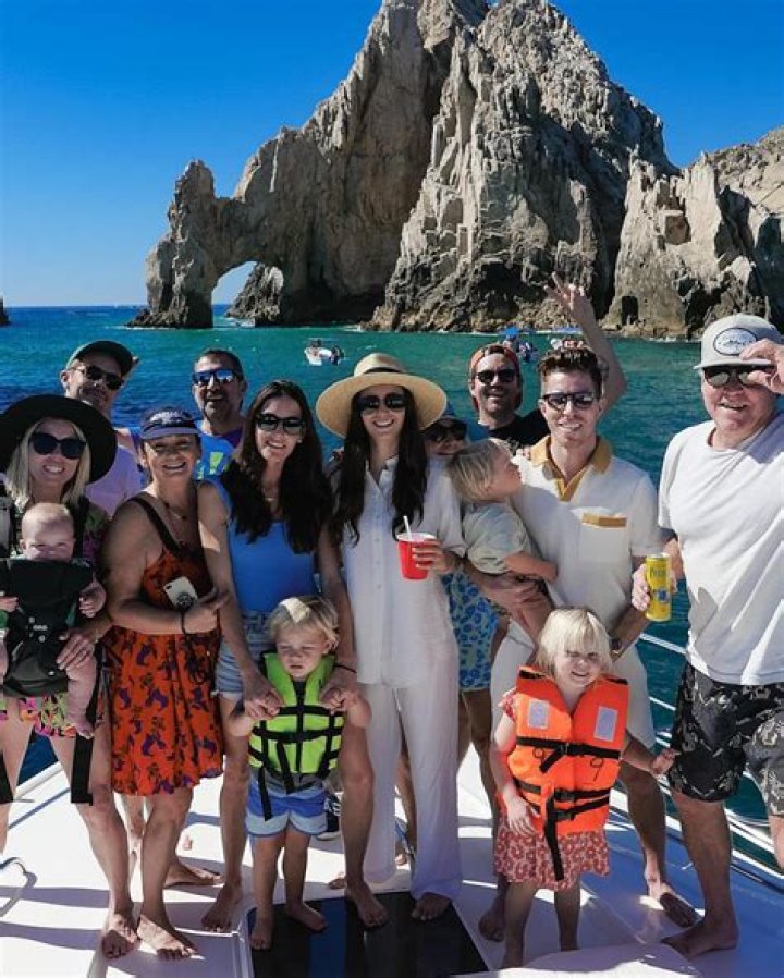 Nina Dobrev & Shaun White Bring Their Families Together For Mexico Christmas Vacation: Photos