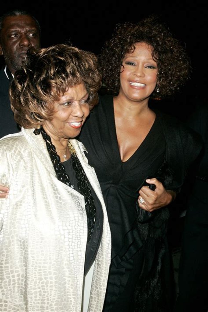 Whitney Houston’s Friend & Her Tell-All Book – Hollywood Life
